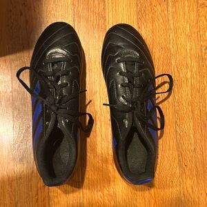 Black/Blue soccer cleats